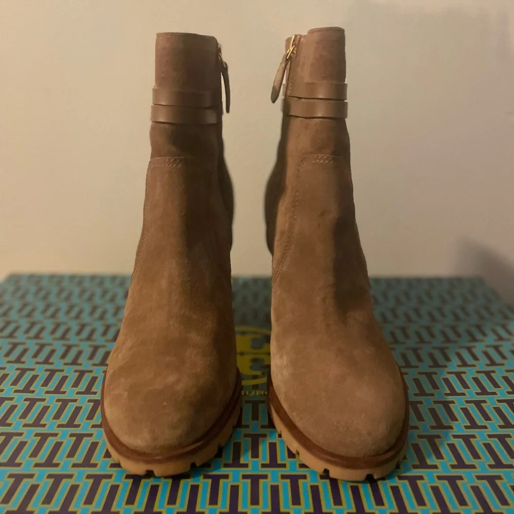 Tory burch Leigh 90mm Lug Sole Bootie - Picture 3 of 10
